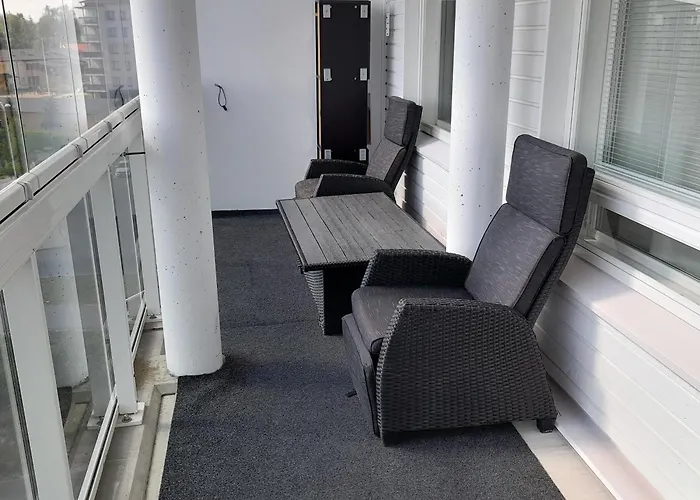 Snowy Hill B アパート